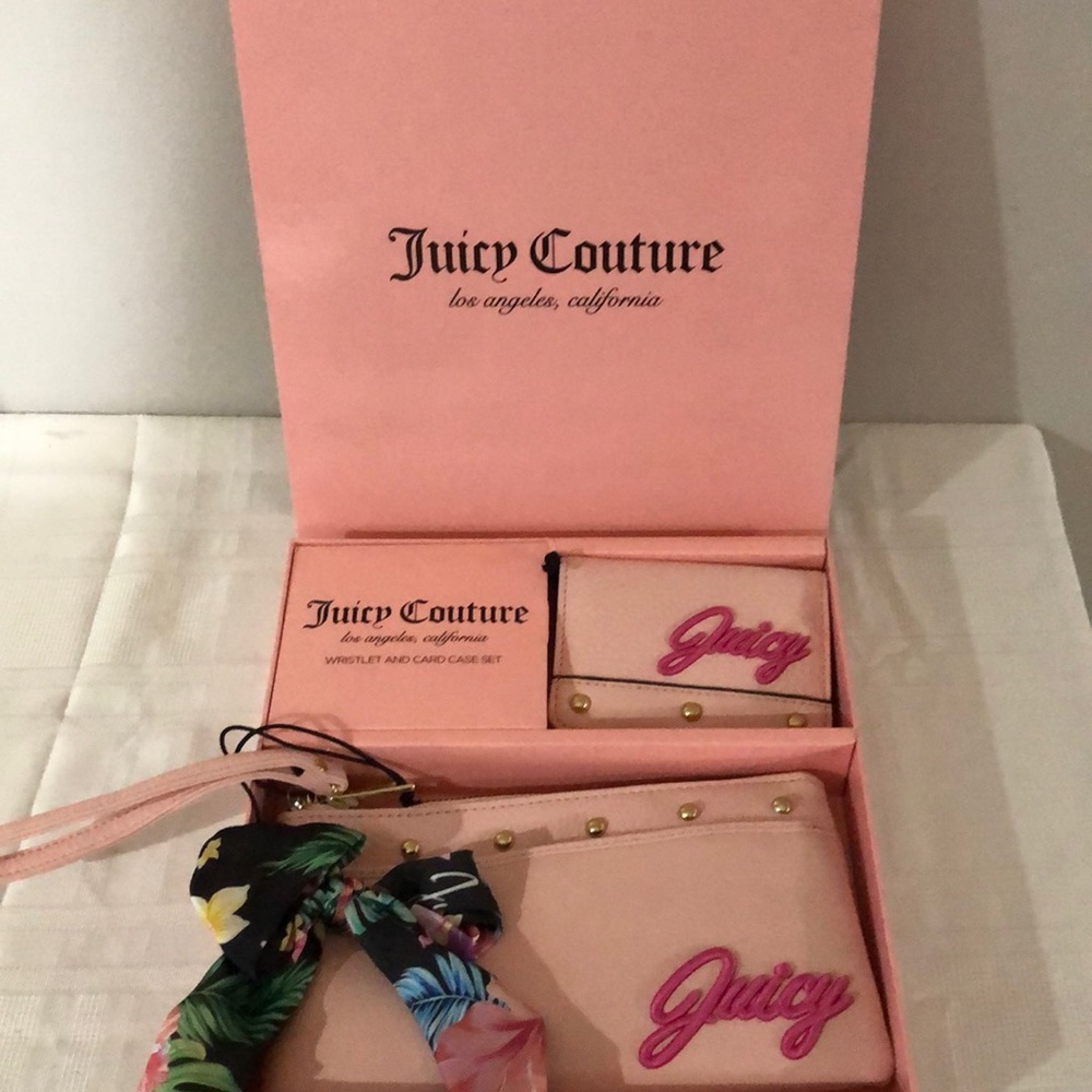 Juicy couture wristlet and card case set !